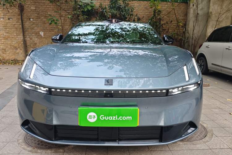 Used Lynk & Co Z10 2025 95 kWh 702 km All-Wheel Drive Intelligent Driving Ultra Exterior 1