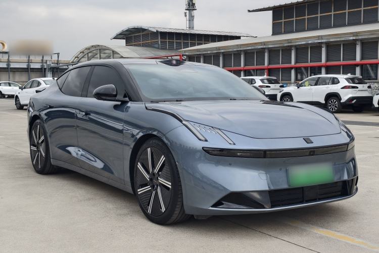 Used Lynk & Co Z10 2025 95 kWh 806 km Range Rear-Wheel Drive Advanced Driver-Assistance System Max Exterior 2
