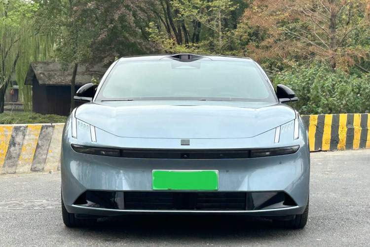 Used Lynk & Co Z10 2025 95 kWh 702 km All-Wheel Drive Intelligent Driving Ultra Exterior 2