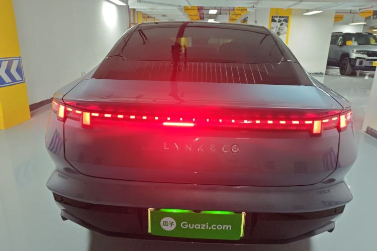 Used Lynk & Co Z10 2025 95 kWh 702 km All-Wheel Drive Intelligent Driving Ultra Exterior 4