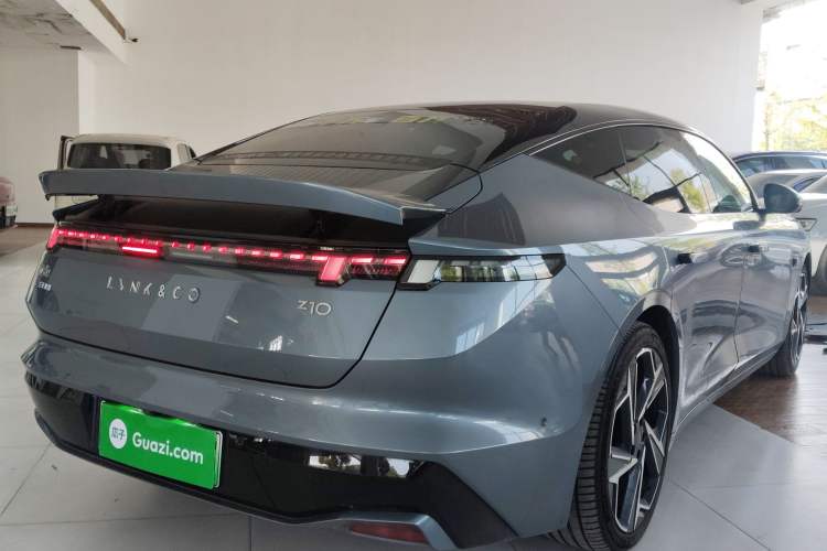 Used Lynk & Co Z10 2025 95 kWh 702 km All-Wheel Drive Intelligent Driving Ultra Exterior 5