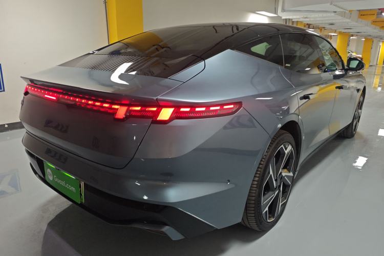 Used Lynk & Co Z10 2025 95 kWh 702 km All-Wheel Drive Intelligent Driving Ultra Exterior 5