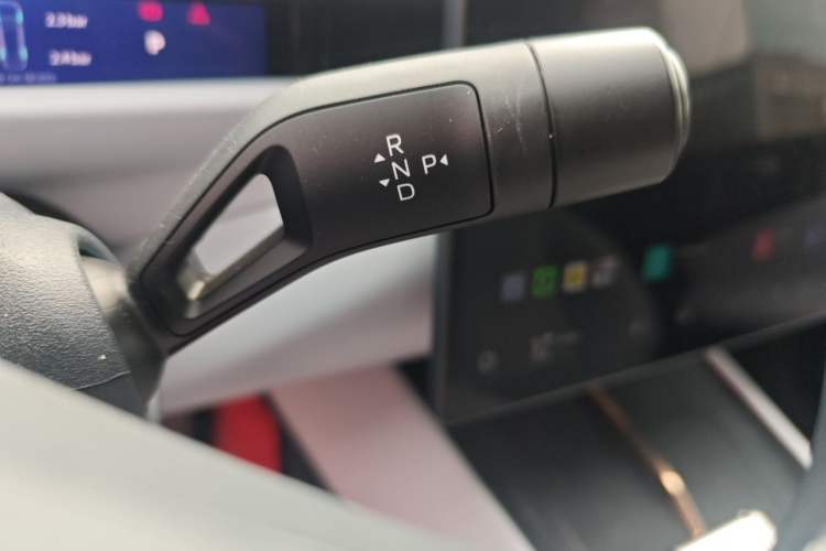 Used Lynk & Co Z10 2025 95 kWh 702 km All-Wheel Drive Intelligent Driving Ultra Gear Lever