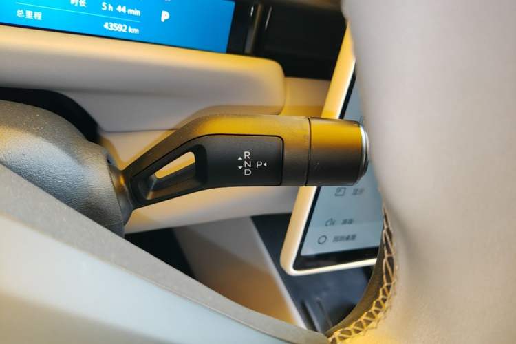 Used Lynk & Co Z10 2025 95 kWh 702 km All-Wheel Drive Intelligent Driving Ultra Gear Lever