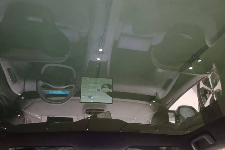 Used Lynk & Co Z10 2025 95 kWh 702 km All-Wheel Drive Intelligent Driving Ultra Headliner