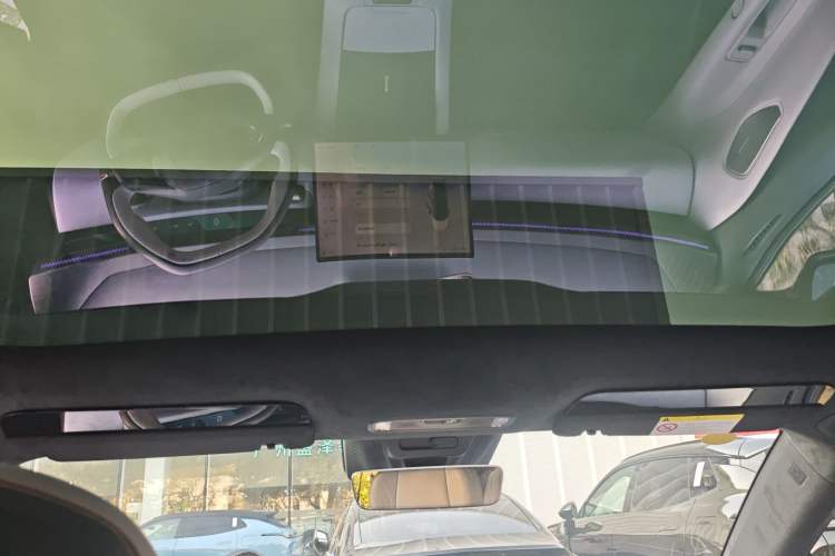 Used Lynk & Co Z10 2025 95 kWh 702 km All-Wheel Drive Intelligent Driving Ultra Headliner