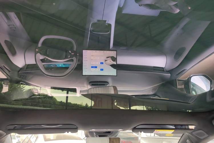 Used Lynk & Co Z10 2025 95 kWh 702 km All-Wheel Drive Intelligent Driving Ultra Headliner