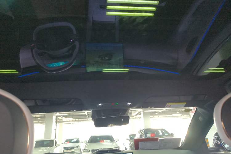 Used Lynk & Co Z10 2025 95 kWh 702 km All-Wheel Drive Intelligent Driving Ultra Headliner