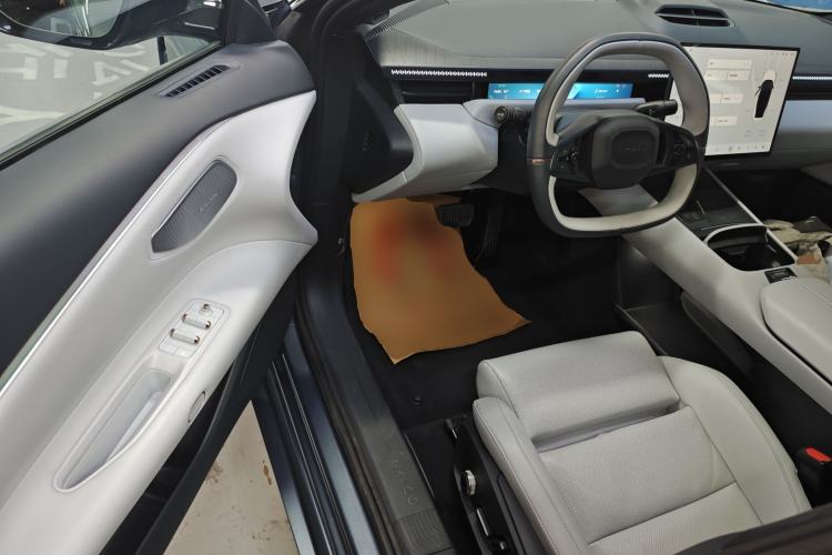 Used Lynk & Co Z10 2025 95 kWh 702 km All-Wheel Drive Intelligent Driving Ultra Interior 3