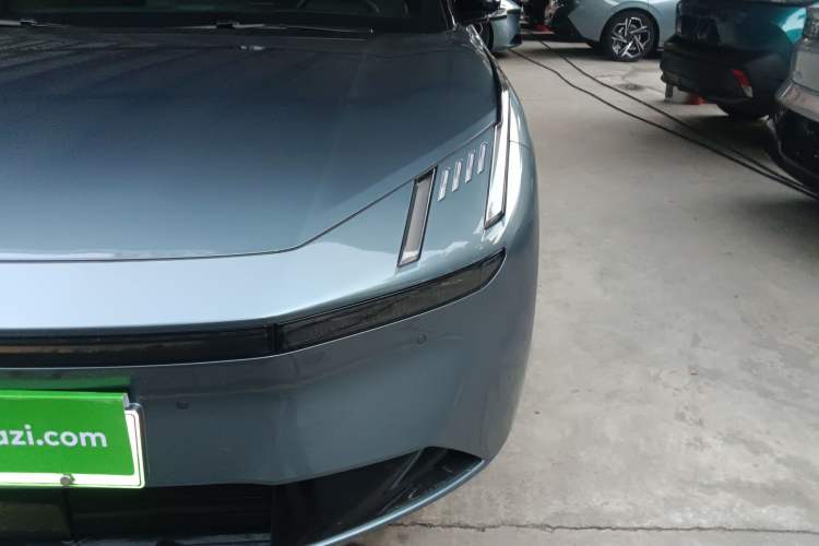 Used Lynk & Co Z10 2025 95 kWh 702 km All-Wheel Drive Intelligent Driving Ultra Left Front Headlight