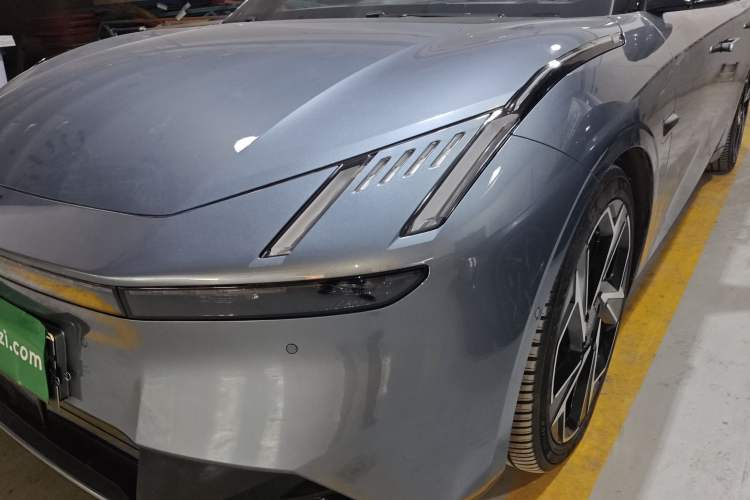 Used Lynk & Co Z10 2025 95 kWh 702 km All-Wheel Drive Intelligent Driving Ultra Left Front Headlight