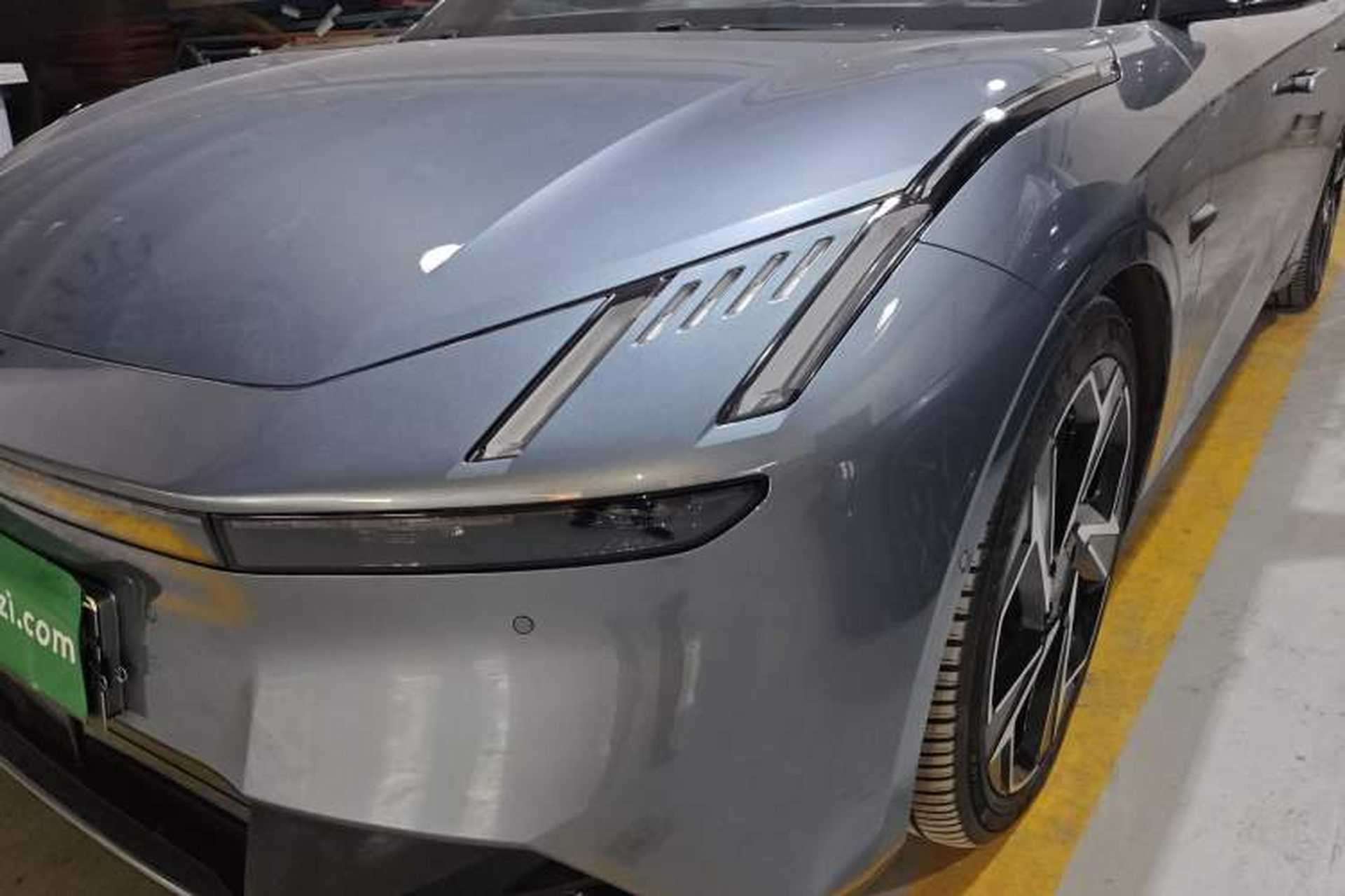Used Lynk & Co Z10 2025 95 kWh 702 km All-Wheel Drive Intelligent Driving Ultra Left Front Headlight