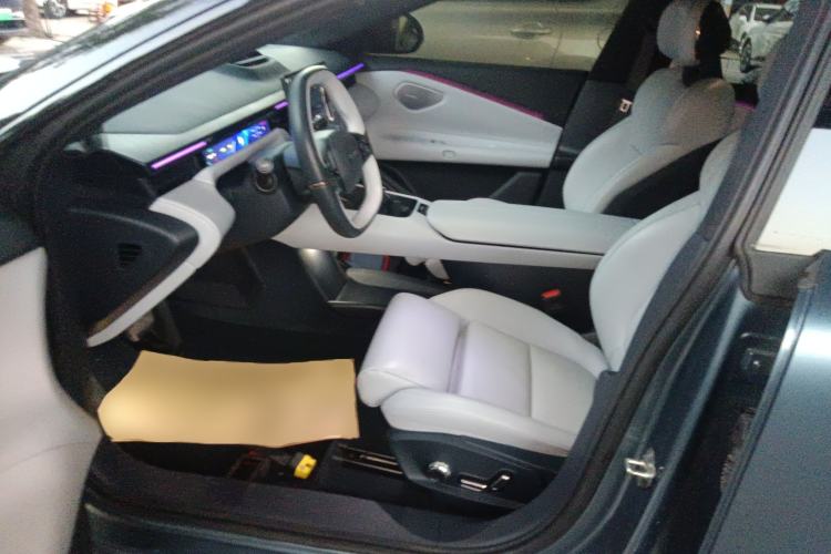 Used Lynk & Co Z10 2025 95 kWh 702 km All-Wheel Drive Intelligent Driving Ultra Left Front Seat