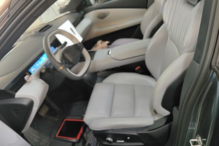 Used Lynk & Co Z10 2025 95 kWh 702 km All-Wheel Drive Intelligent Driving Ultra Left Front Seat