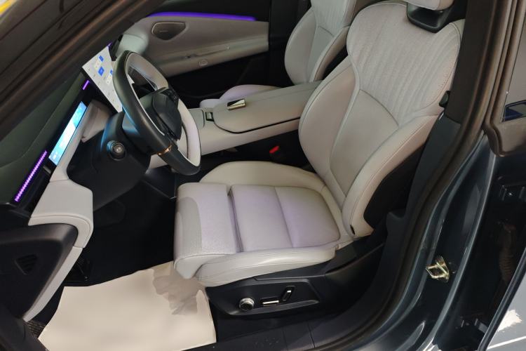 Used Lynk & Co Z10 2025 95 kWh 702 km All-Wheel Drive Intelligent Driving Ultra Left Front Seat