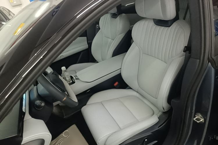 Used Lynk & Co Z10 2025 95 kWh 702 km All-Wheel Drive Intelligent Driving Ultra Left Front Seat