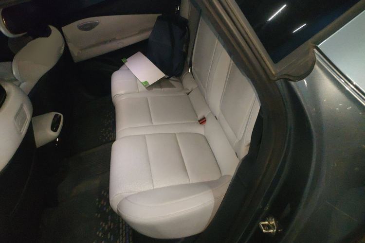 Used Lynk & Co Z10 2025 95 kWh 702 km All-Wheel Drive Intelligent Driving Ultra Left Rear Seat