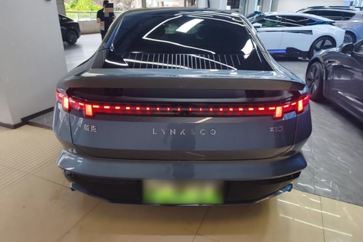 Used Lynk & Co Z10 2025 95 kWh 702 km All-Wheel Drive Intelligent Driving Ultra Rear