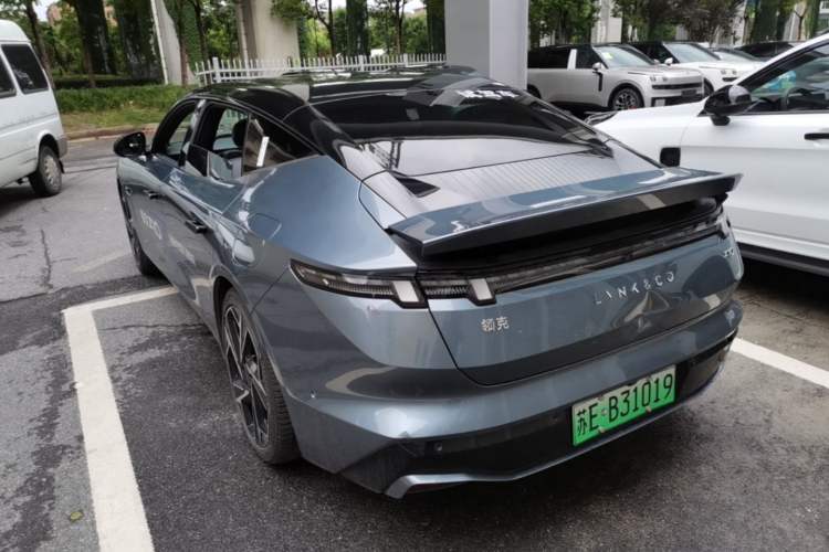 Used Lynk & Co Z10 2025 95 kWh 702 km All-Wheel Drive Intelligent Driving Ultra Rear Left 45 Deg