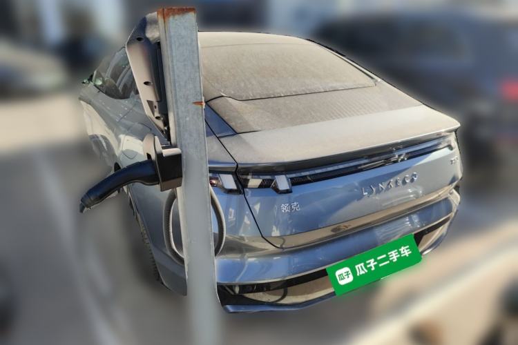 Used Lynk & Co Z10 2025 95 kWh 702 km All-Wheel Drive Intelligent Driving Ultra Rear Left 45 Deg