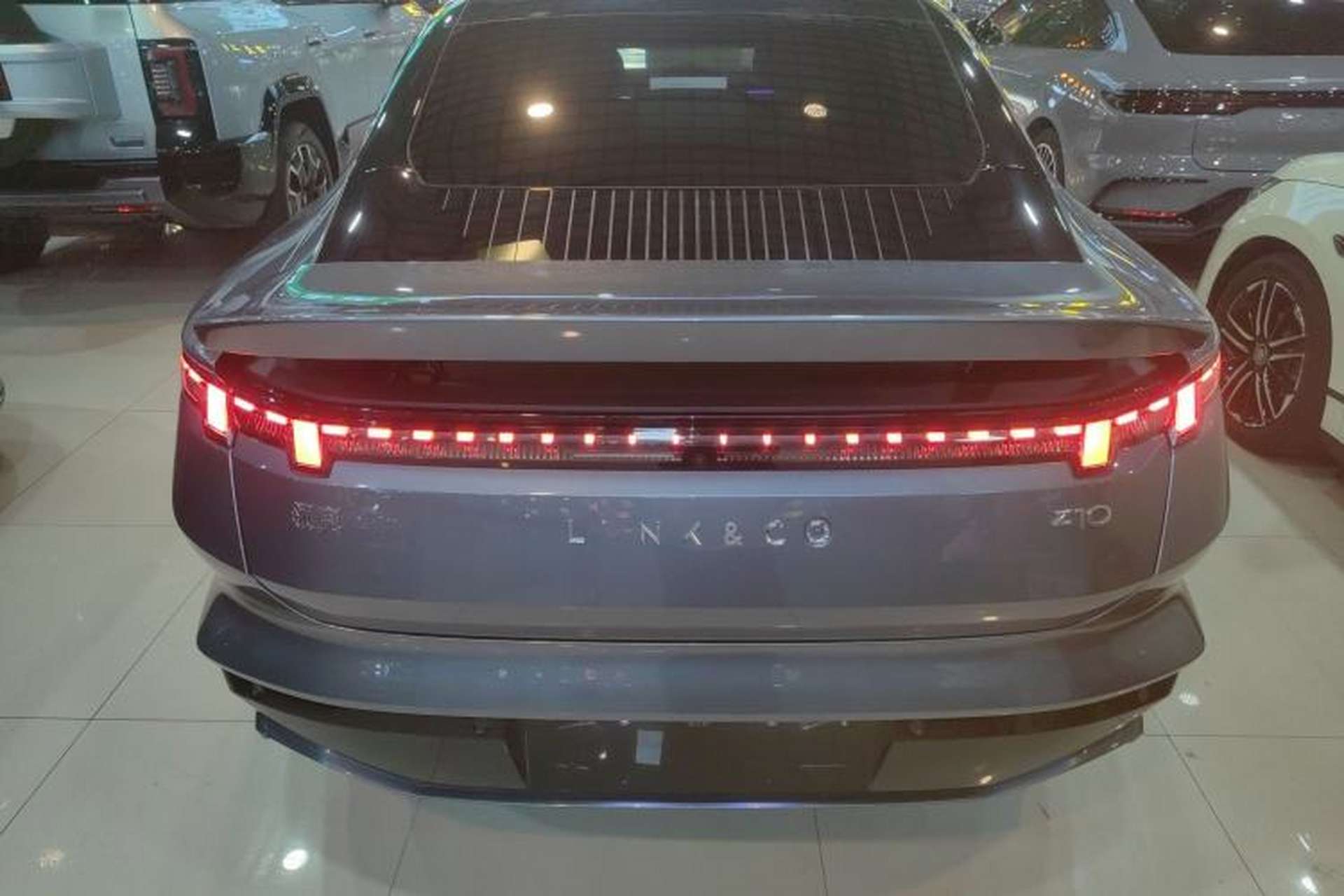 Used Lynk & Co Z10 2025 95 kWh 702 km All-Wheel Drive Intelligent Driving Ultra Rear