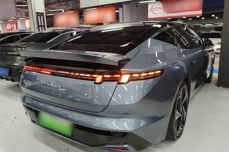 Used Lynk & Co Z10 2025 95 kWh 702 km All-Wheel Drive Intelligent Driving Ultra Rear Right 45 Deg