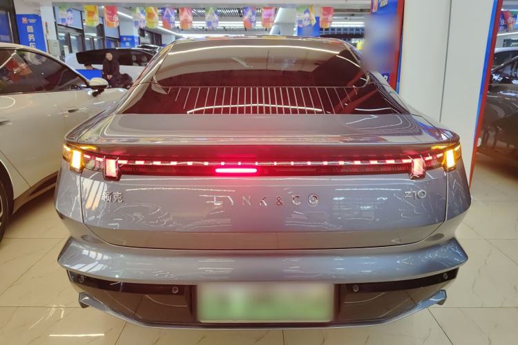 Used Lynk & Co Z10 2025 95 kWh 702 km All-Wheel Drive Intelligent Driving Ultra Rear