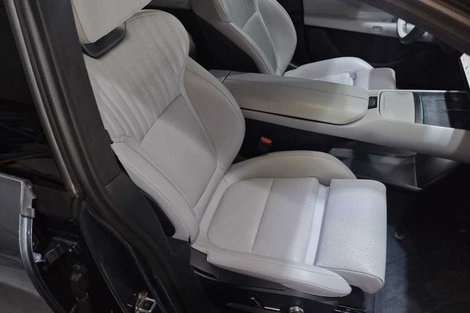 Used Lynk & Co Z10 2025 95 kWh 702 km All-Wheel Drive Intelligent Driving Ultra Right Front Seat