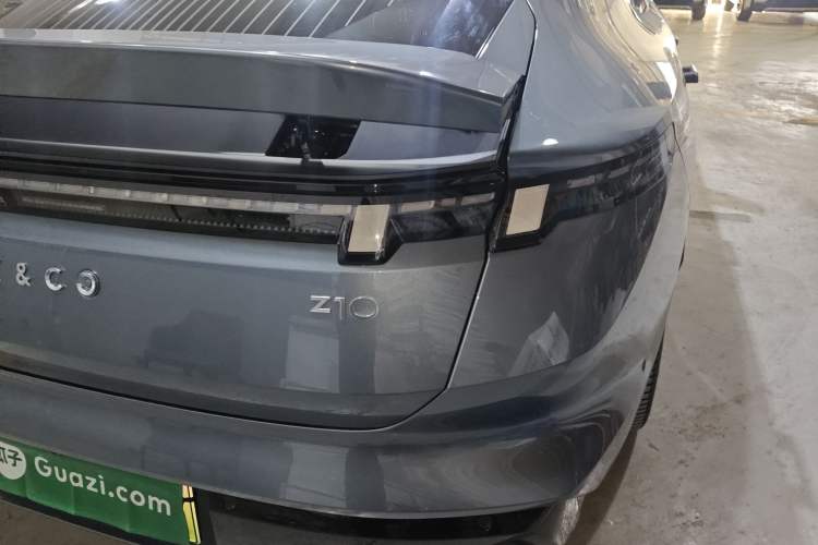 Used Lynk & Co Z10 2025 95 kWh 702 km All-Wheel Drive Intelligent Driving Ultra Right Rear Taillight