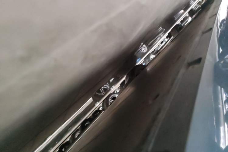 Used Lynk & Co Z10 2025 95 kWh 702 km All-Wheel Drive Intelligent Driving Ultra Right Side Sill