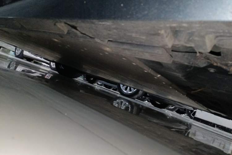 Used Lynk & Co Z10 2025 95 kWh 702 km All-Wheel Drive Intelligent Driving Ultra Right Side Sill