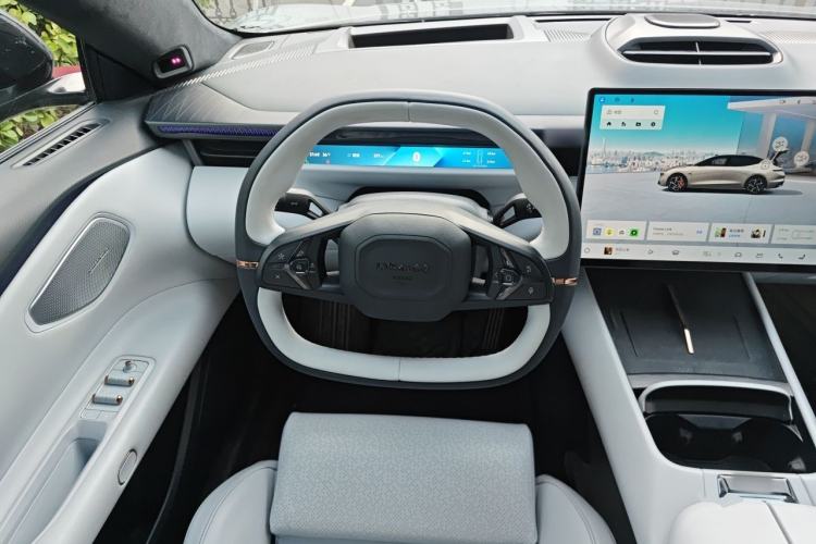 Used Lynk & Co Z10 2025 95 kWh 702 km All-Wheel Drive Intelligent Driving Ultra Steering Wheel