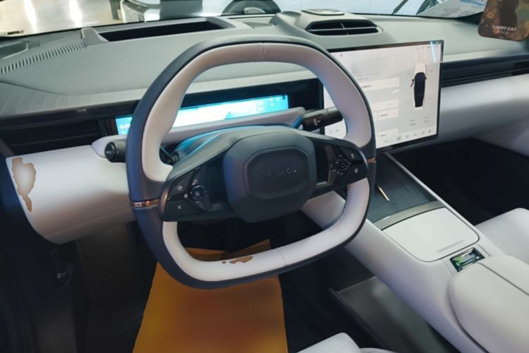 Used Lynk & Co Z10 2025 95 kWh 702 km All-Wheel Drive Intelligent Driving Ultra Steering Wheel