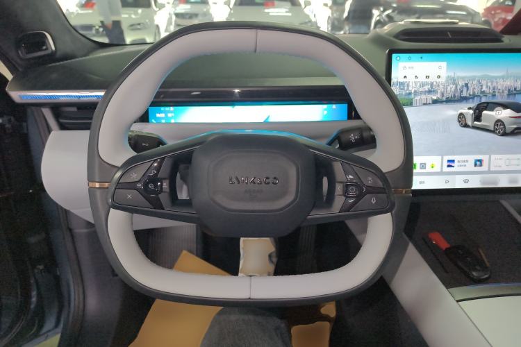 Used Lynk & Co Z10 2025 95 kWh 702 km All-Wheel Drive Intelligent Driving Ultra Steering Wheel