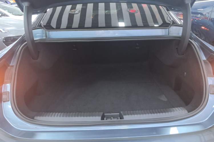 Used Lynk & Co Z10 2025 95 kWh 702 km All-Wheel Drive Intelligent Driving Ultra Trunk