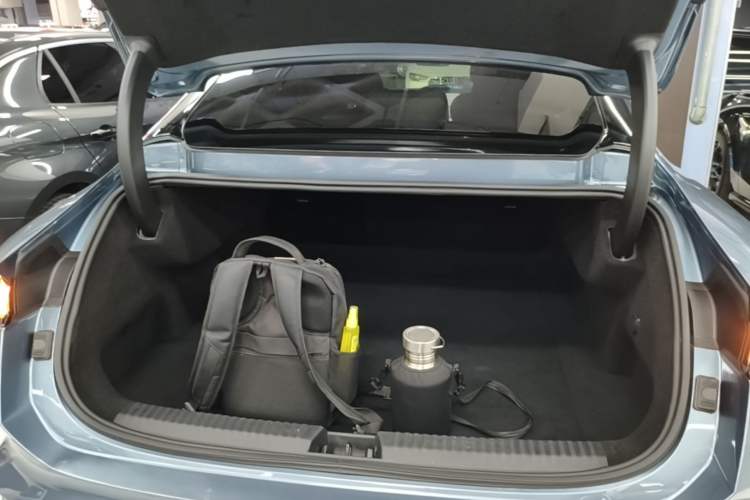 Used Lynk & Co Z10 2025 95 kWh 702 km All-Wheel Drive Intelligent Driving Ultra Trunk