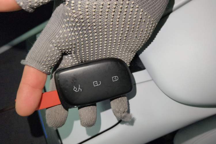 Used Lynk & Co Z10 2025 95 kWh 702 km All-Wheel Drive Intelligent Driving Ultra Vehicle Key