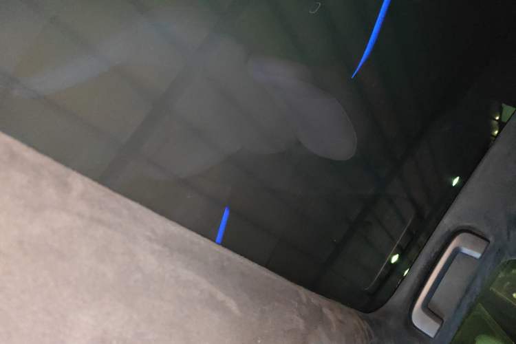Used Lynk & Co Z10 2025 95 kWh 766 km Range Rear-Wheel Drive Max Headliner