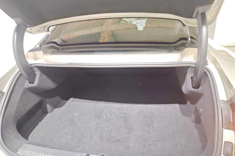 Used Lynk & Co Z10 2025 95 kWh 702 km All-Wheel Drive Intelligent Driving Ultra Trunk
