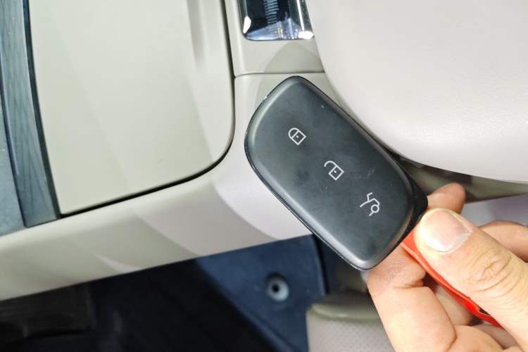 Used Lynk & Co Z10 2025 95 kWh 702 km All-Wheel Drive Intelligent Driving Ultra Vehicle Key