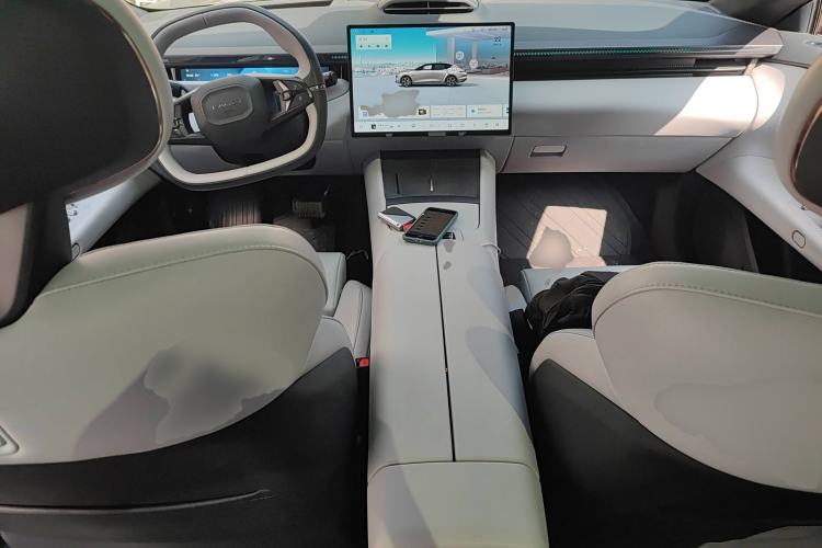 Used Lynk & Co Z10 2025 95 kWh 702 km All-Wheel Drive Intelligent Driving Ultra Center Console
