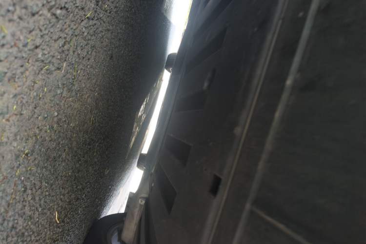 Used Lynk & Co Z10 2025 95 kWh 766 km Range Rear-Wheel Drive Max Chassis Rear