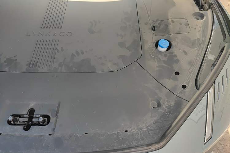 Used Lynk & Co Z10 2025 95 kWh 702 km All-Wheel Drive Intelligent Driving Ultra Engine Bay Left