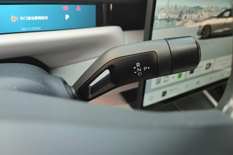Used Lynk & Co Z10 2025 95 kWh 702 km All-Wheel Drive Intelligent Driving Ultra Gear Lever