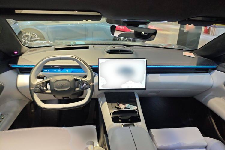 Used Lynk & Co Z10 2025 95 kWh 702 km All-Wheel Drive Intelligent Driving Ultra Center Console