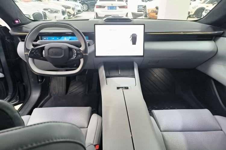 Used Lynk & Co Z10 2025 95 kWh 702 km All-Wheel Drive Intelligent Driving Ultra Center Console