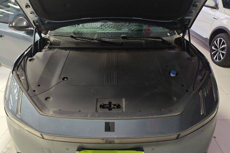 Used Lynk & Co Z10 2025 95 kWh 702 km All-Wheel Drive Intelligent Driving Ultra Engine Bay
