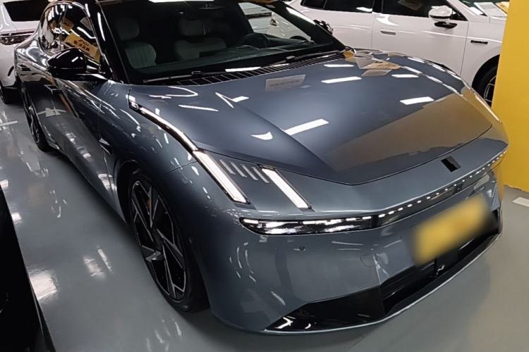 Used Lynk & Co Z10 2025 95 kWh 702 km All-Wheel Drive Intelligent Driving Ultra Exterior 1