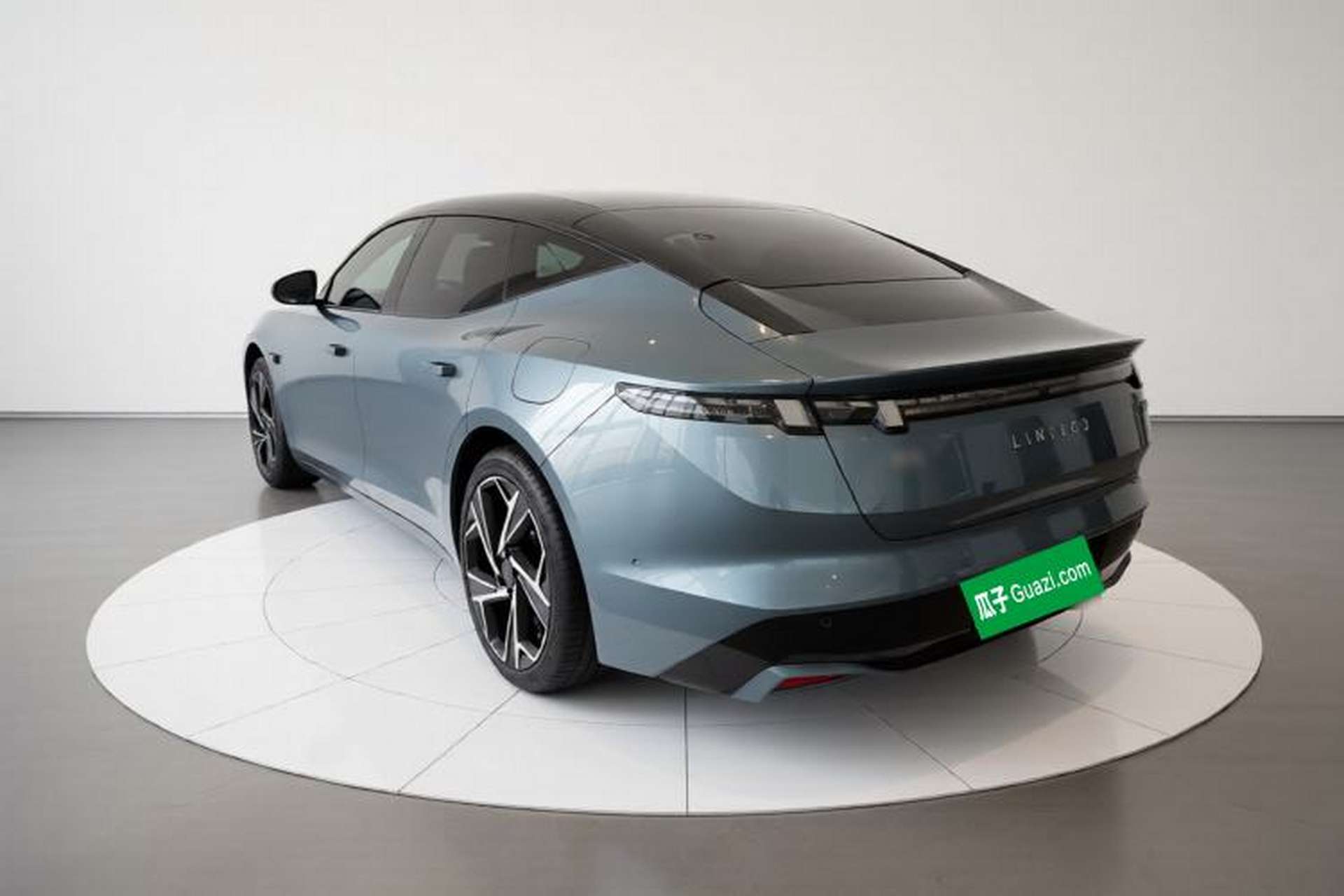 Used Lynk & Co Z10 2025 95 kWh 702 km All-Wheel Drive Intelligent Driving Ultra Exterior 2