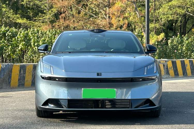 Used Lynk & Co Z10 2025 95 kWh 702 km All-Wheel Drive Intelligent Driving Ultra Exterior 2